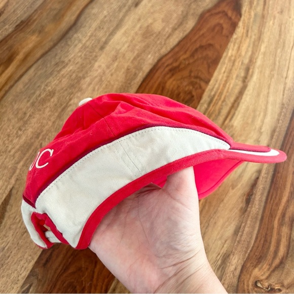 Olympics IOC red men’s baseball cap - Picture 4 of 7